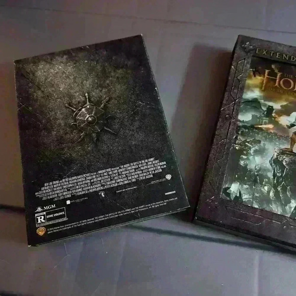 The Hobbit, "Battle of the 5 armies", extended edition CD's. - Picture 3 of 4